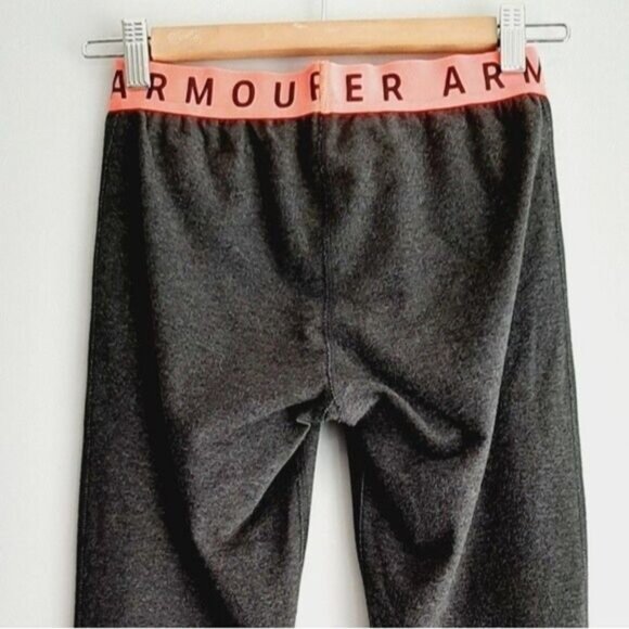 UNDER ARMOUR Athletic Crop Leggings Grey w/ Pink Waistband Sz XS - Picture 6 of 8